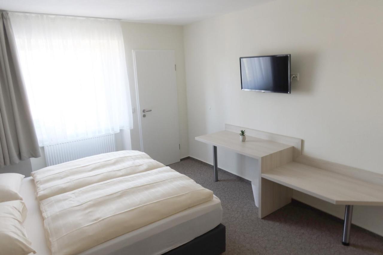 Hotel Waldoza Waldmohr Esterno foto